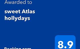 Sweet Atlas Hollydays